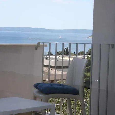 Lone 4* Luxury Penthouse In Center سبليت